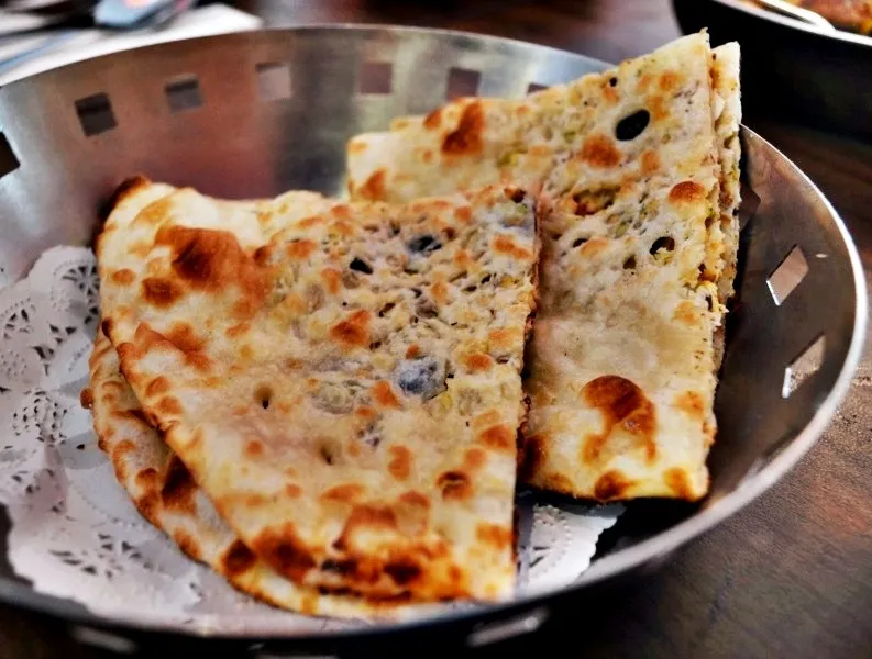 Pesawari Naan